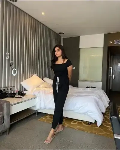 Call Girls Service in Mendarda